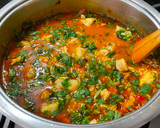Foto del paso 7 de la receta: Arroz caldoso de rape, gambones y almejas (receta Portuguesa, "Arroz de Tamboril")