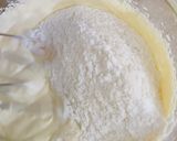 A picture of step 2 of Cream Cup Cakes 🧁🧁.