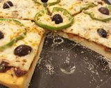 صورة لخطوة 16 من وصفة بيتزا 🍕 ولااااااطيب