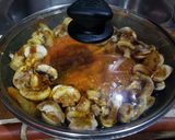 Foto del paso 2 de la receta: Filete de Pescado con Champiñones en salsa de Ciruelas