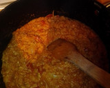 Foto del paso 4 de la receta: Arroz en salsa de tomate y sobrasada