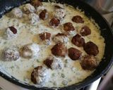 "Vadász" gombóc spagettivel recept fázis 3 fotója