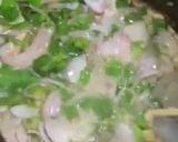 A picture of step 2 of Spring onion rice (easy and quick recipe).