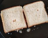 A picture of step 5 of Sooji toast.