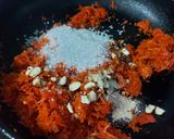 A picture of step 2 of Creamy Carrot Pudding / Kheer.