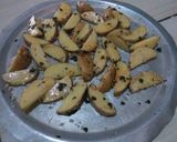 Foto langkah ke 5 dari resep Potato wedges (kentang panggang).