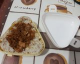 Foto langkah ke 4 dari resep 13. Simply Onigiri.