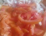 A picture of step 1 of Kachoomar salad.