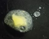 A picture of step 4 of Aloo tikki Burgur.