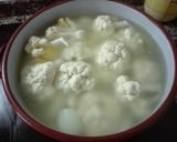 Foto del paso 3 de la receta: Merluza cocida con coliflor