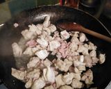 A picture of step 2 of Vickys Chicken, Leek & Bacon Pie, GF DF EF SF NF.