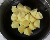 Foto langkah ke 7 dari resep Puding Brownies Isi Vla.