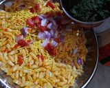 A picture of step 3 of Bombay street bhel.
