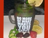 A picture of step 2 of BlackBerry strawberry detox water.