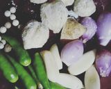 Foto langkah ke 2 dari resep Ayam Masak Putih.