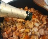 Foto del paso 4 de la receta: Estofado de pavo a la sidra