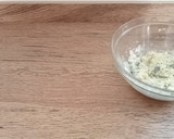Foto del paso 3 de la receta: Atún en salsa verde y patatas crujientes