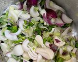 Cukkinis lecsó (vegán) recept fázis 1 fotója