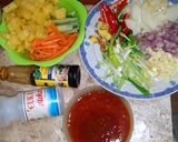 Foto langkah ke 4 dari resep Gurame Asam Manis Pedas.