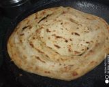 A picture of step 3 of Half fry egg with laccha parantha.