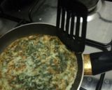 Foto langkah ke 17 dari resep Spinach Omelette / Telur dadar bayam.