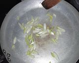 Foto del paso 3 de la receta: Arroz de pollo con pocos ingredientes