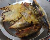 Foto langkah ke 1 dari resep Tongkol Pindang Bumbu Kuning.