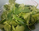 A picture of step 1 of Veg Pakoray fry.