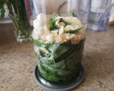 Foto del paso 2 de la receta: Salsa pesto con cacahuetes