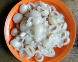 Foto langkah ke 2 dari resep Asinan Rambutan.