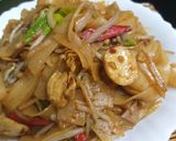 Foto langkah ke 3 dari resep Kwetiau goreng.