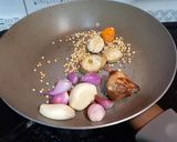 Foto langkah ke 1 dari resep Soto Ayam Surabaya.