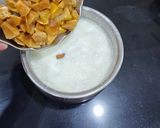 A picture of step 2 of Chikoo Icecream.