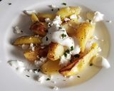 Une image de l'étape 3 de Pommes de terre au four avec feta et de la crème aigre.
