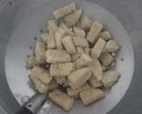 Foto langkah ke 2 dari resep Oseng Kacang Panjang Tempe Gembus.