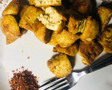 A picture of step 4 of Tofu with eggs.