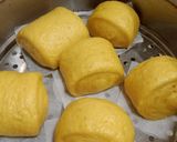 A picture of step 5 of Golden Pumpkin Steamed Buns.