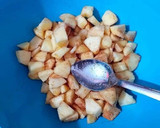 Foto del paso 2 de la receta: Bizcocho de mantequilla y manzanas caramelizadas a la Canela