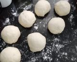 Foto langkah ke 2 dari resep Burger Bakpao isi Ayam masak Kecap.