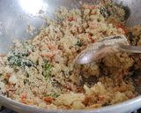 A picture of step 3 of Vegetable upma.