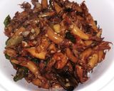 Foto langkah ke 7 dari resep Cumi asin pedas.