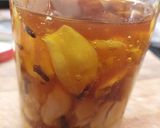 Foto del paso 1 de la receta: Ajo fermentado en miel con clavo de olor y jengibre 🧄🍯