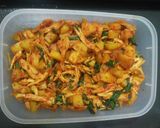Foto langkah ke 6 dari resep Ayam Suwir Balado Kemangi (mix tahu dan kentang).