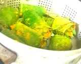 A picture of step 3 of Patra with Green Chutney.