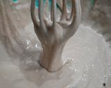 Foto del paso 3 de la receta: Tota chocolatosa con golosinas