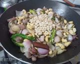 A picture of step 2 of Punjabi White Gravy (Restaurant Style).