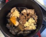 Une image de l'étape 5 de Échine de porc caramélisée aux épices,ail et tomates séchées.