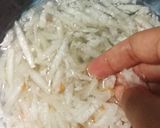 Foto langkah ke 3 dari resep Urap lobak.