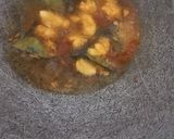 A picture of step 1 of Tomato Sabzi.