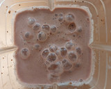 Foto del paso 2 de la receta: Smoothie de fresa con cocoa y chía